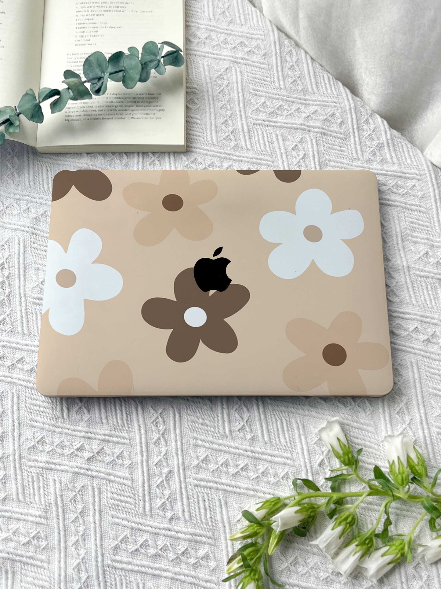 Little Khaki Flower New Macbook M2 Air 13 2022 A2681 Pro 13 A2338 Pro 14 15 16 M3 Air 15 A3114 2024 Laptop Case For Air 13 11 Gifts For Her
