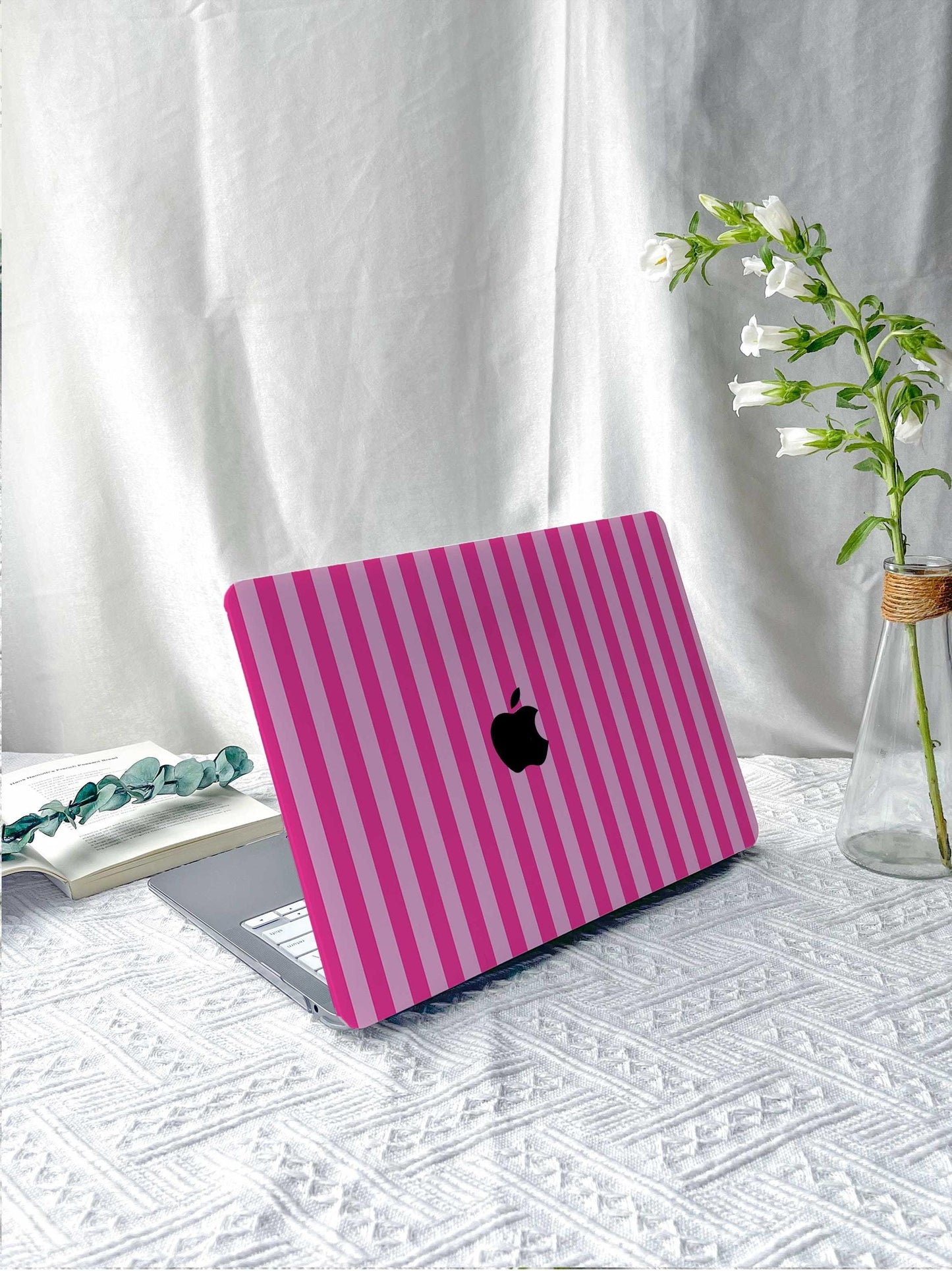 Pink Stripes New Macbook M2 Air 13 2022 A2681 Pro 13 A2338 Pro 14 15 16 M3 Air 15 A3114 2024 Laptop Case For Air 13 11 Gifts For Her